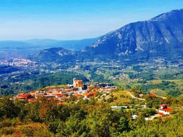 Casa indipendente in vendita a Pescosolido FR