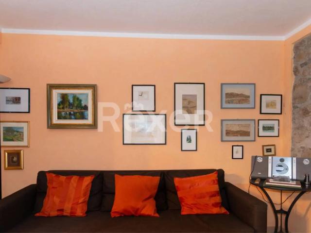 Casa indipendente in vendita a Pescaglia LU