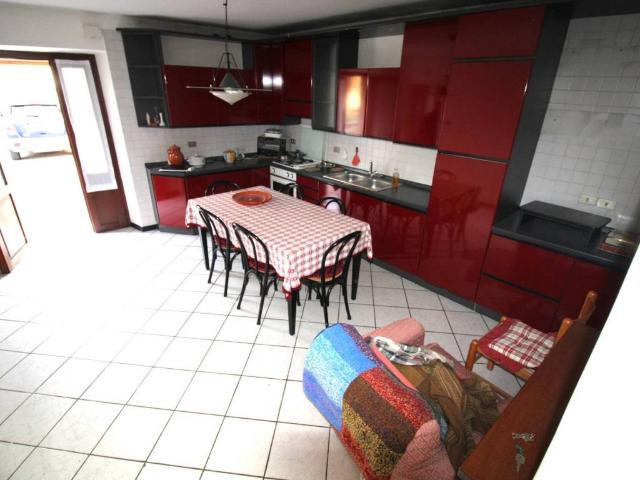 Casa indipendente in vendita a Pescantina VR