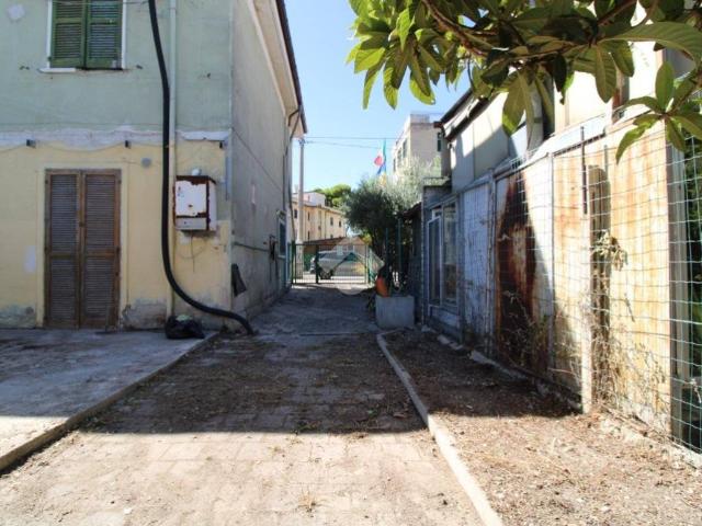 Casa indipendente in vendita a Pescara PE