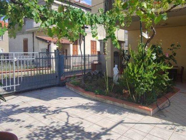 Casa indipendente in vendita a Pescara PE