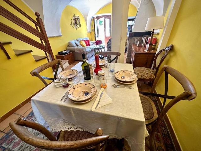 Casa indipendente in vendita a Pescasseroli AQ