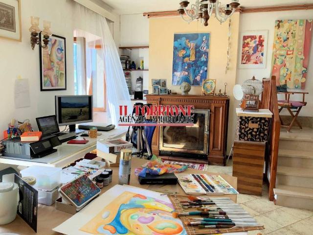 Casa indipendente in vendita a Pescia PT