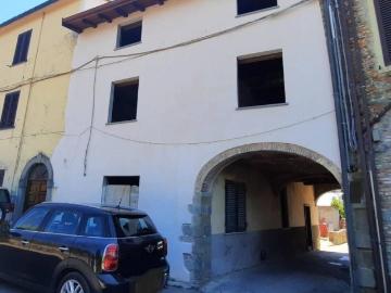 Casa indipendente in vendita a Pescia PT
