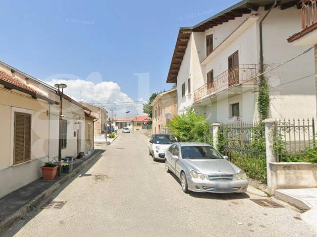Casa indipendente in vendita a Pescina AQ
