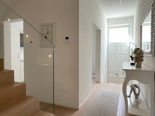 Casa indipendente in vendita a Pesaro PU