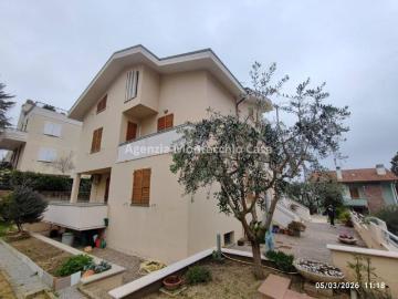 Villa in vendita a Pesaro PU