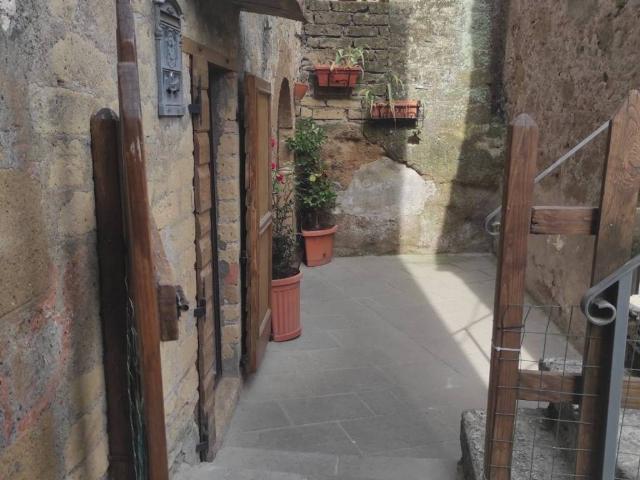 Casa indipendente in vendita a Pitigliano GR
