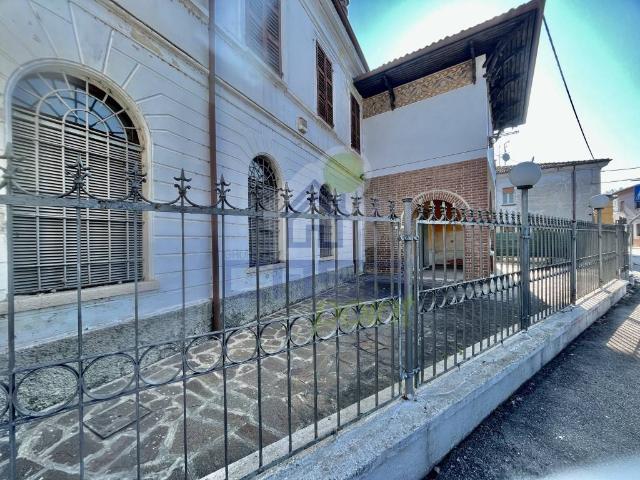 Casa indipendente in vendita a Piubega MN