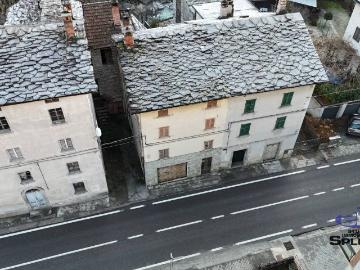 Casa indipendente in vendita a Piuro SO