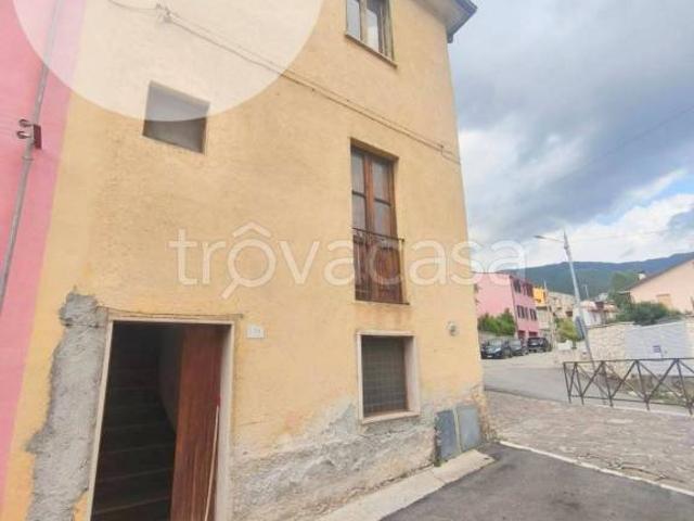 Casa indipendente in vendita a Pizzoli via Gentile, 61