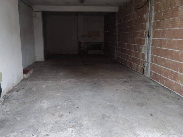 Casa indipendente in vendita a Pizzoli AQ