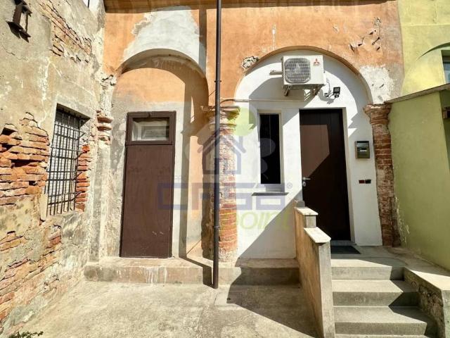 Casa indipendente in vendita a Pizzighettone CR
