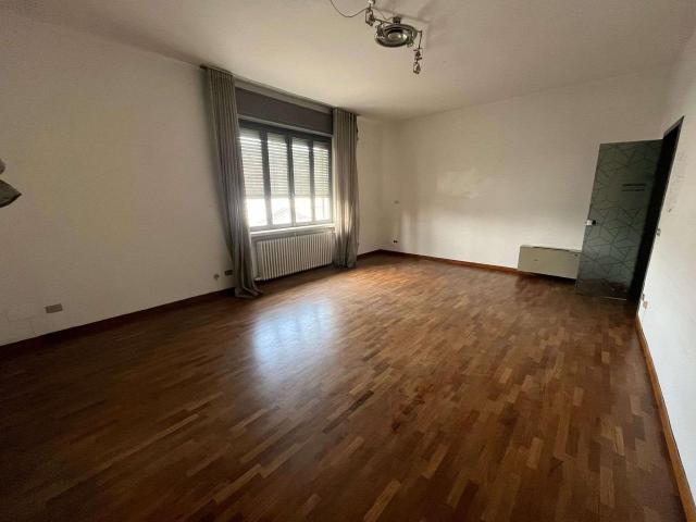 Casa indipendente in vendita a Piacenza