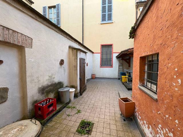 Casa indipendente in vendita a Piacenza PC