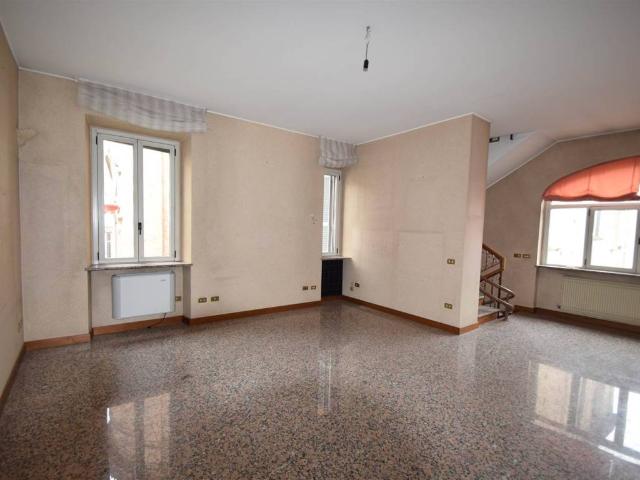 Casa indipendente in vendita a Piacenza PC