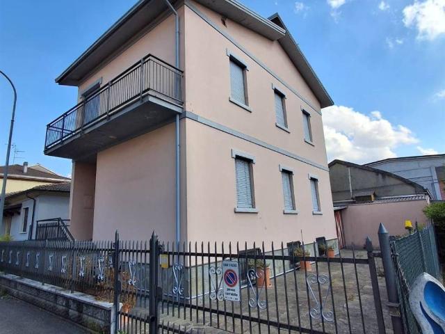 Casa indipendente in vendita a Piacenza PC