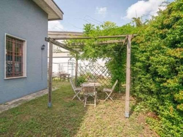 Casa indipendente in vendita a Piacenza PC