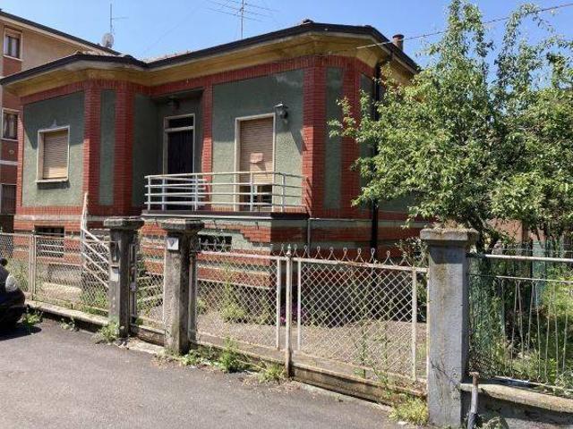 Casa indipendente in vendita a Piacenza PC