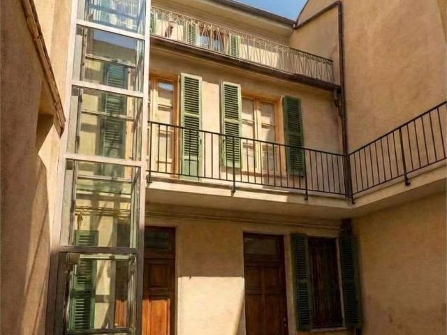 Casa indipendente in vendita a Piacenza PC