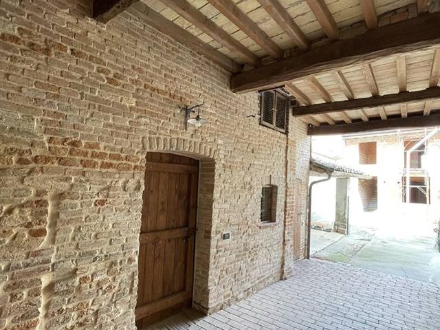 Casa indipendente in vendita a Piadena Drizzona CR