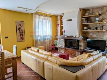 Casa indipendente in vendita a Pian Camuno BS