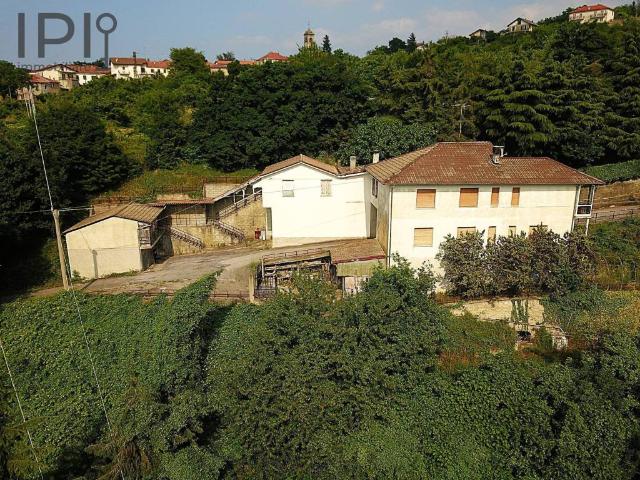 Casa indipendente in vendita a Piana Crixia SV