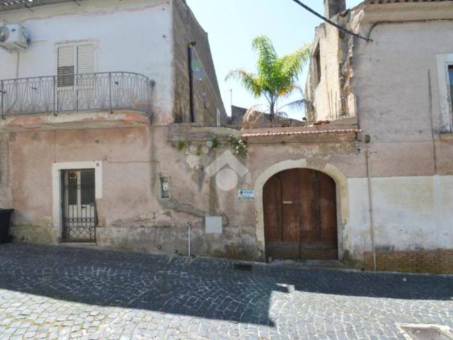 Casa indipendente in vendita a Piana di Monte Verna CE