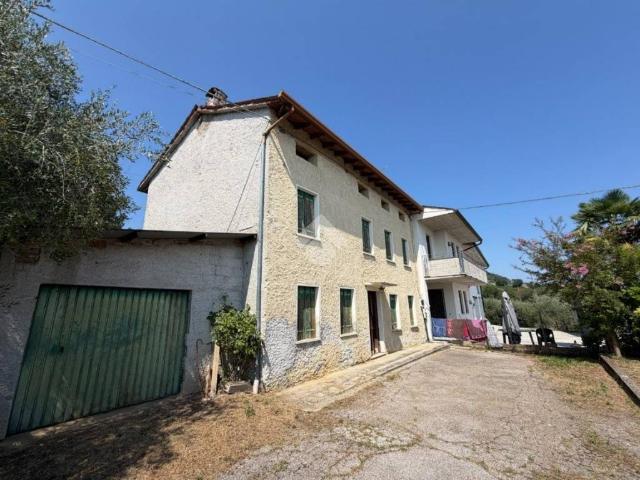 Casa indipendente in vendita a Pianezze VI