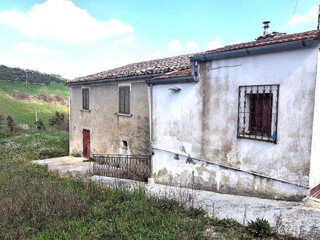 Casa indipendente in vendita a Pianella PE