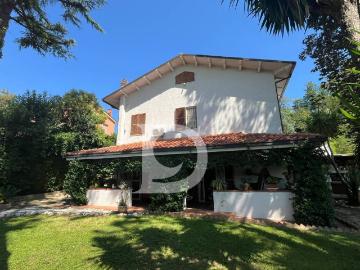 Casa indipendente in vendita a Pianella PE