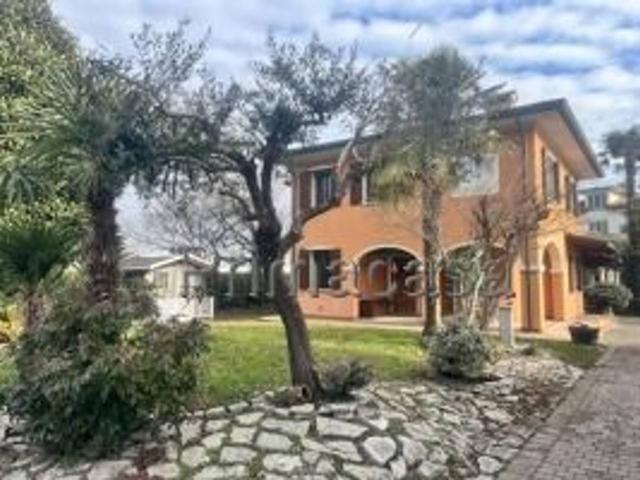Casa indipendente in vendita a Pianiga