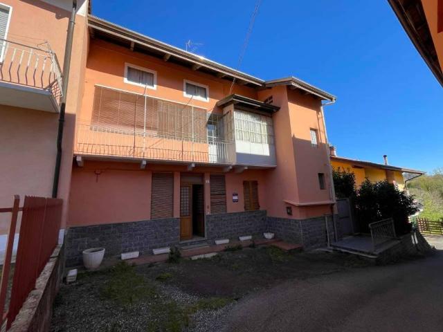 Casa indipendente in vendita a Piatto BI