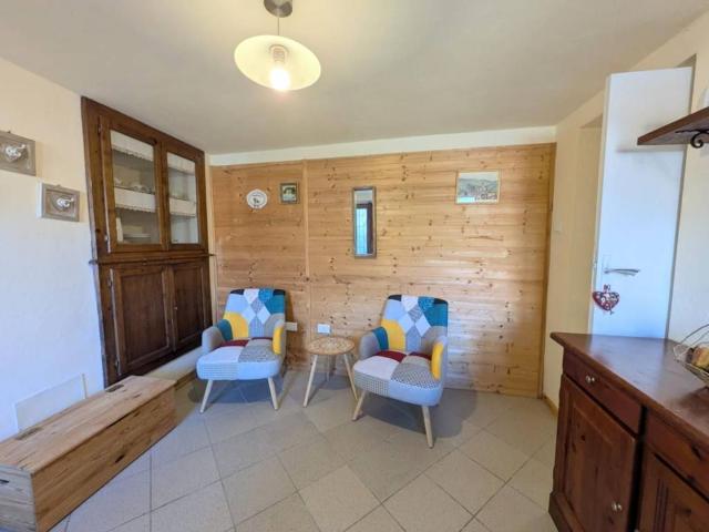 Casa indipendente in vendita a Piazza al Serchio LU