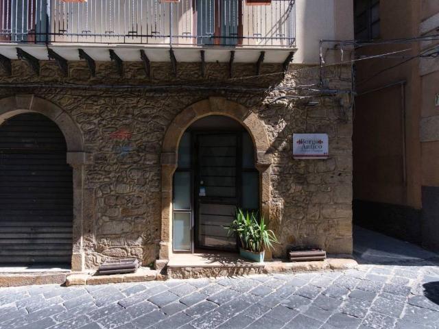Casa indipendente in vendita a Piazza Armerina EN