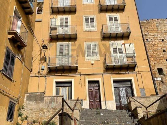 Casa indipendente in vendita a Piazza Armerina EN