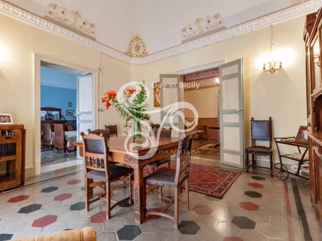 Casa indipendente in vendita a Piazza Armerina EN
