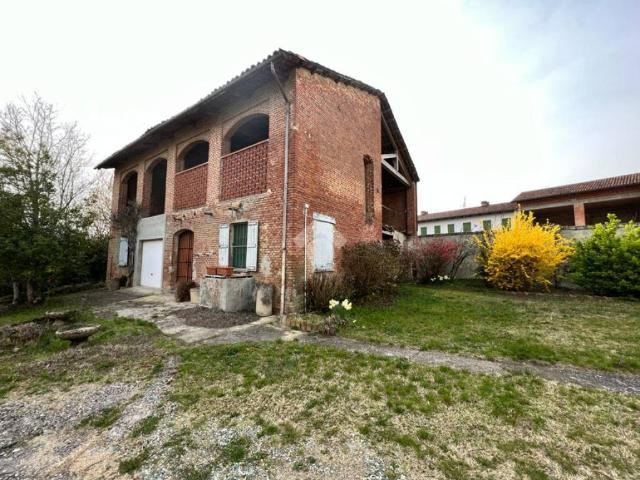 Casa indipendente in vendita a Piea AT