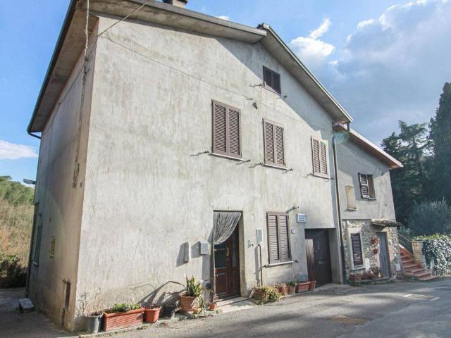 Casa indipendente in vendita a Piegaro PG