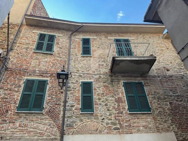 Casa indipendente in vendita a Piegaro PG