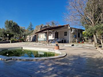 Casa indipendente in vendita a Piedimonte Etneo CT