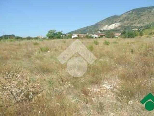 Casa indipendente in vendita a Piedimonte San Germano FR