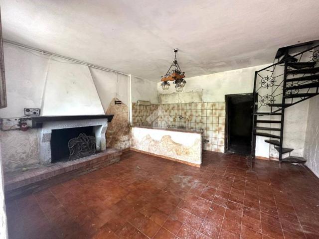 Casa indipendente in vendita a Piedimonte San Germano FR