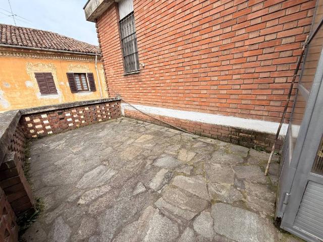 Casa indipendente in vendita a Pietra Marazzi AL