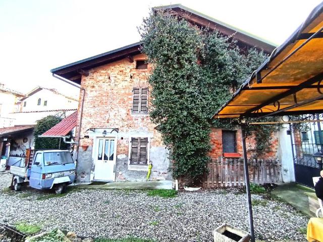 Villa in vendita a Pietra Marazzi AL
