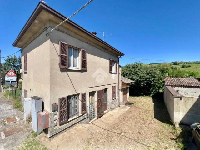 Casa indipendente in vendita a Pietra de' Giorgi PV