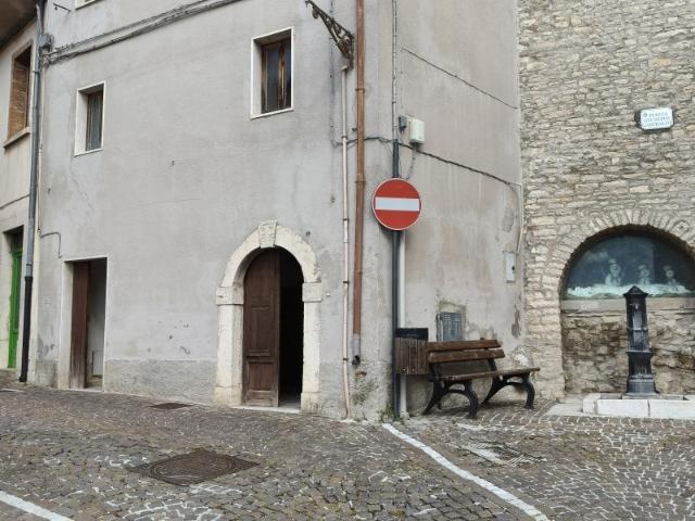 Casa indipendente in vendita a Pietrabbondante corso sannitico
