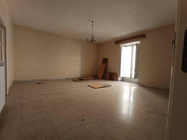 Casa indipendente in vendita a Pietramelara CE