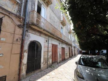Casa indipendente in vendita a Pietramelara CE