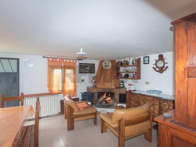 Casa indipendente in vendita a Pietranico PE